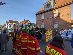 Rosenmontag Seligenstadt 2013 Sanitäter DLRG